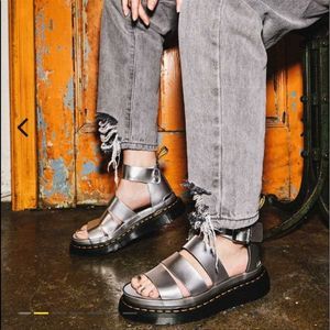 Dr Martens Clarissa Sandal 